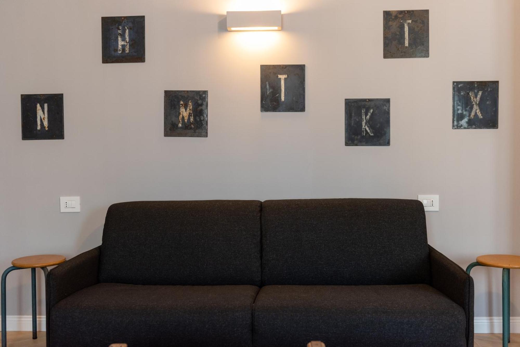 Regina Boutique Suites Триест Экстерьер фото
