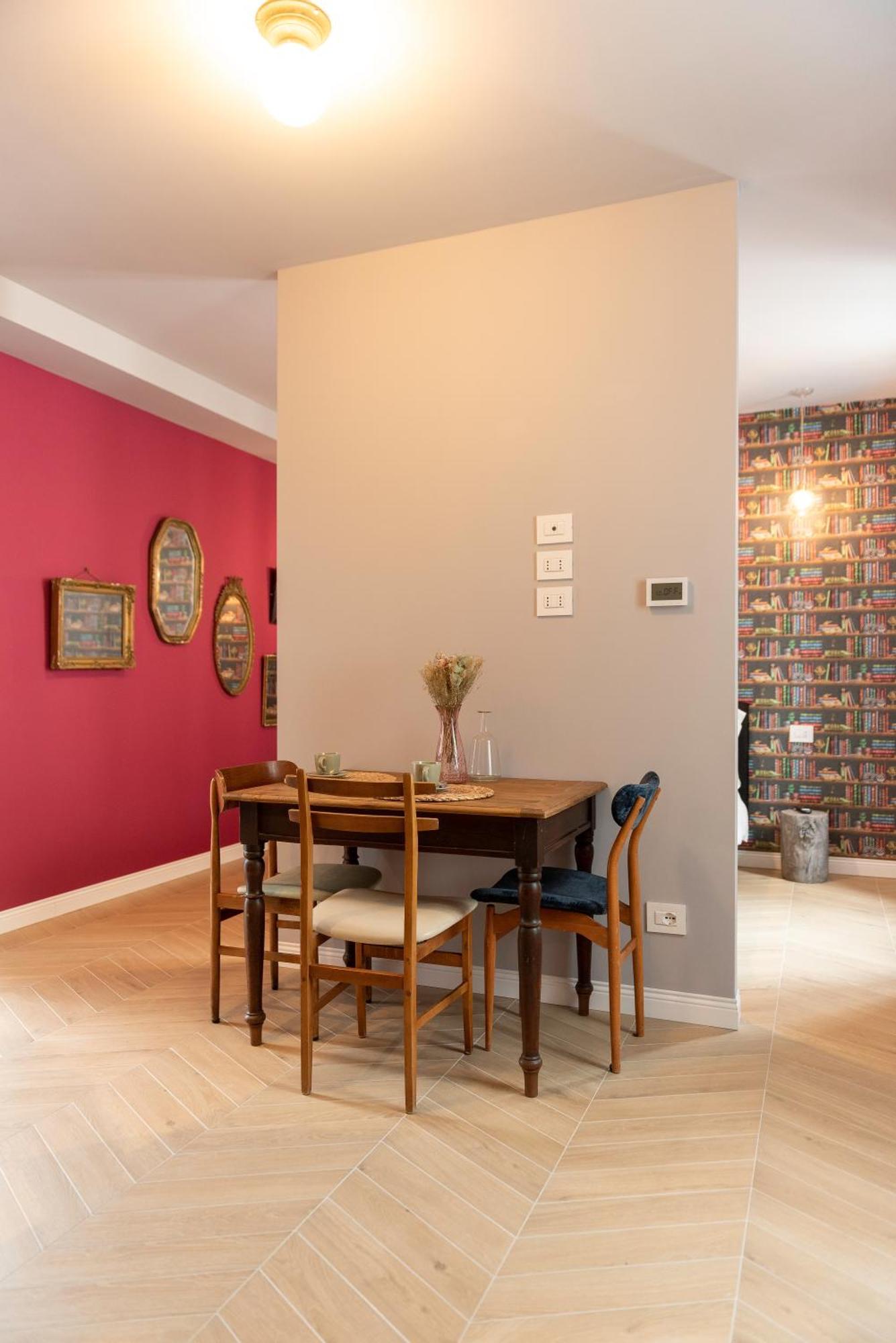 Regina Boutique Suites Триест Экстерьер фото
